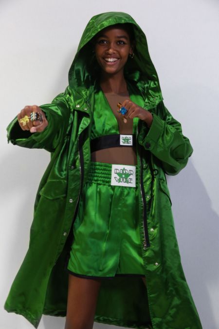 Зеленые боксерские шорты из образа  Christian Dior весна-лето 2022